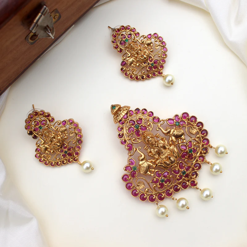 Antique Kemp Gajalakshmi Pendant set